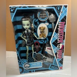 Monster High Boo-riginal Creeproduction Frankie Stein Doll